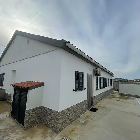 Irene S * Lourinhã
